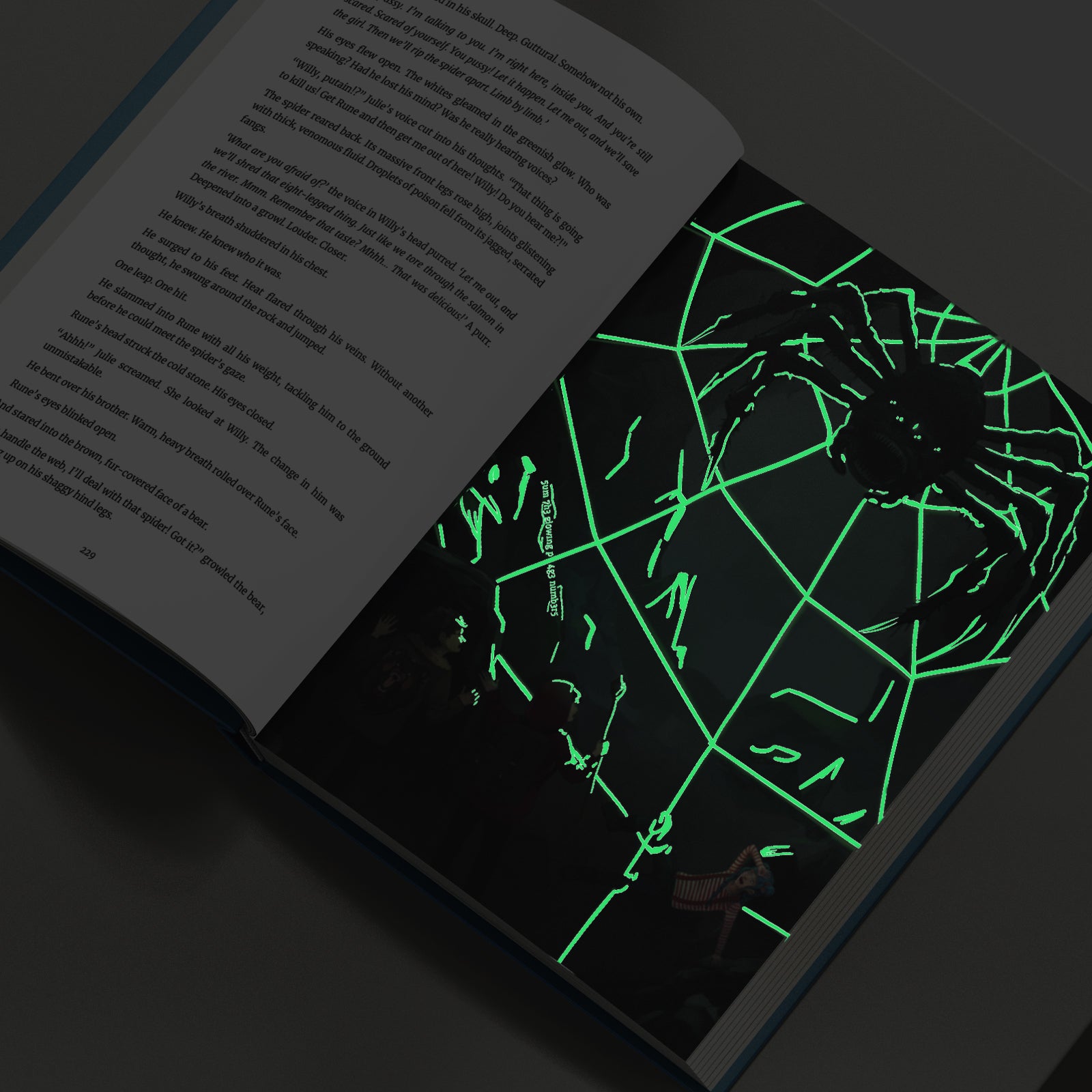 RUNED - Das verschollene Auge | Inkl. UV-Lampe